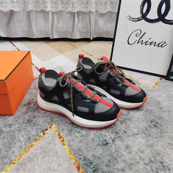 2025112815400102 330